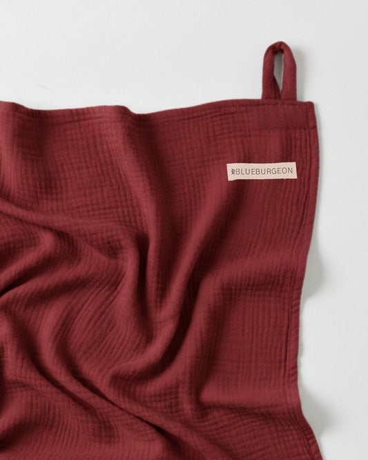 Muslin Nursing Cover/Burgundy